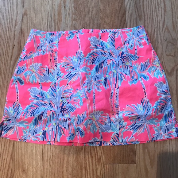 Bundle of Lilly Pulitzer like new skorts - Picture 7 of 7